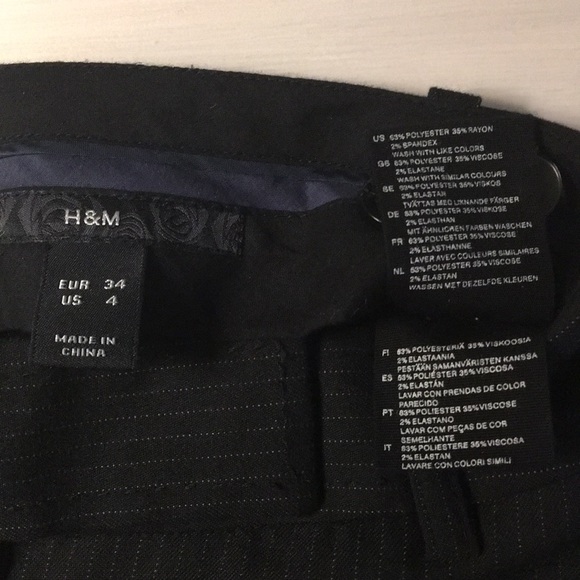 H&M black slacks. Size 4 - Picture 2 of 5